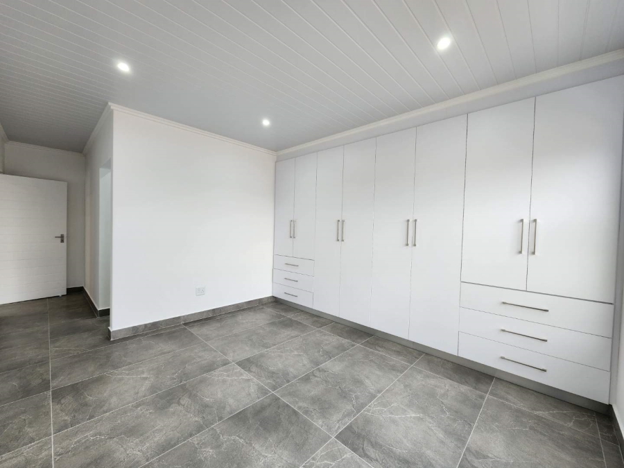 3 Bedroom Property for Sale in Seemeeu Park Western Cape
